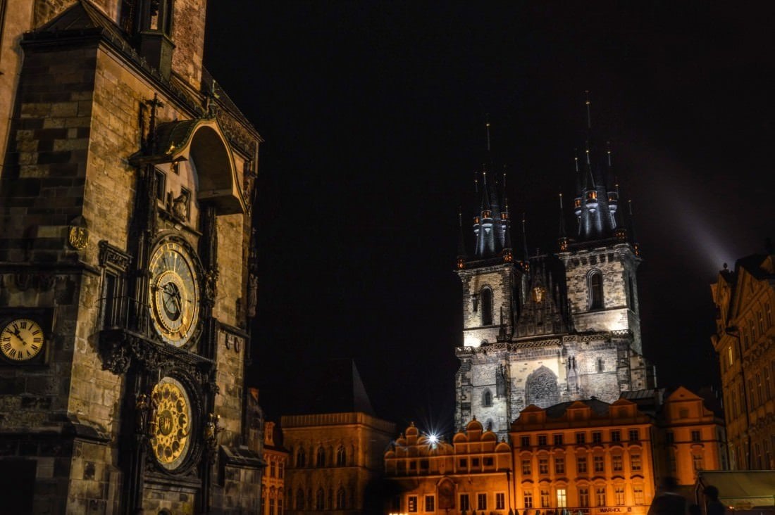 prague at night gallery