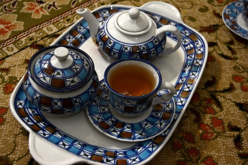 things you might not know about iran, tea in yazd iran