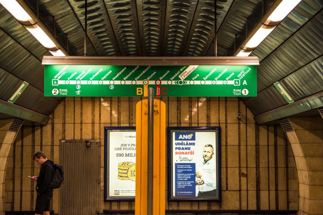 how do use public transportation in prague