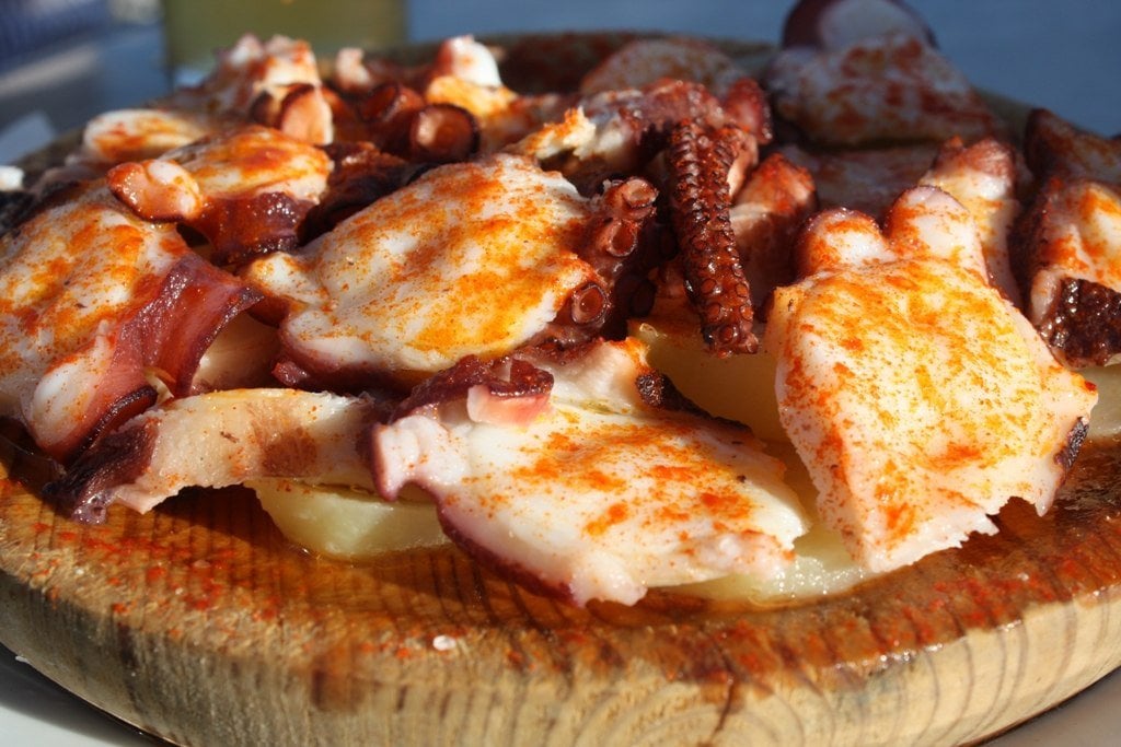 A plate of pulpo a la gallega