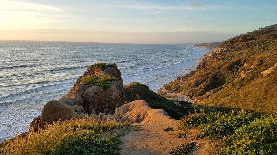 A view of the Pacific Ocean as seen from Torrey Pines