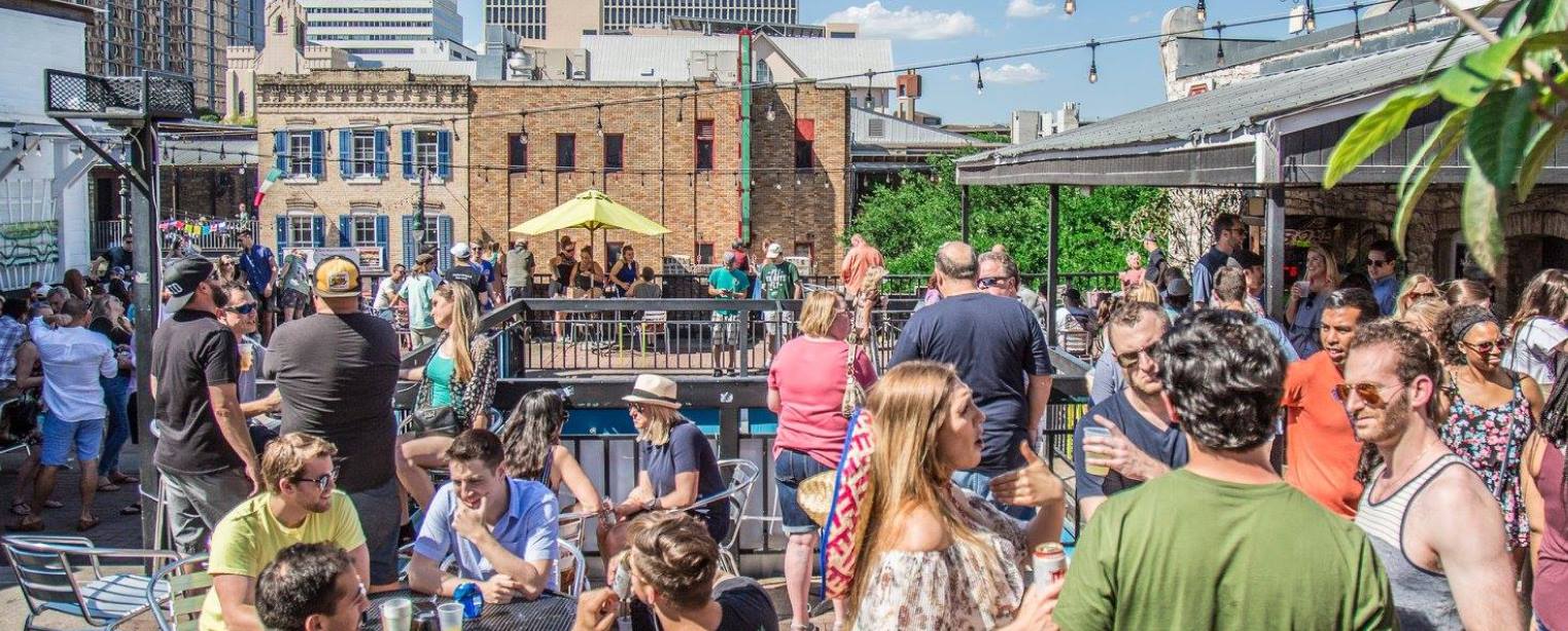 18 Best Rooftop Bars & Restaurants in Austin Texas